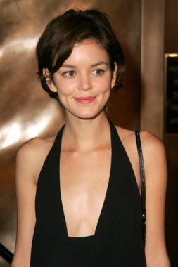 Nora Zehetner