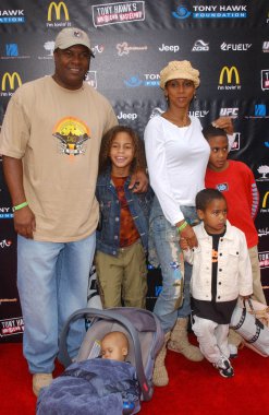 Rodney peete ve holly robinson peete