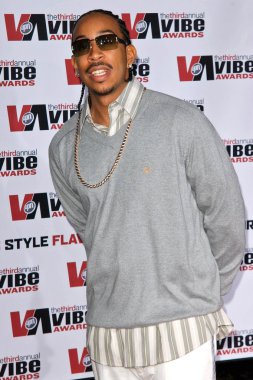 3 yıllık vibe Ödülleri gelenler