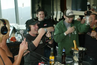 ayaz heidi ve frank radyo programında casino morongo istila