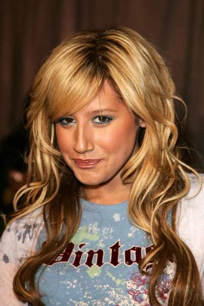 Ashley tisdale — Foto de Stock