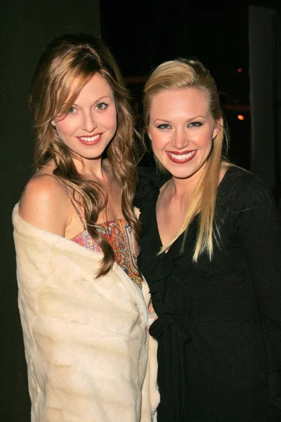 Sonya Kirsten e Adrienne Frantz — Fotografia de Stock