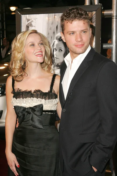 Reese witherspoon i ryan phillippe — Zdjęcie stockowe