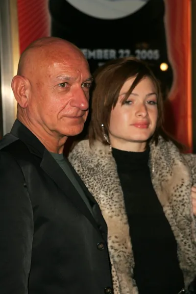 Ben Kingsley, Davina Ferreira — Stock Photo, Image