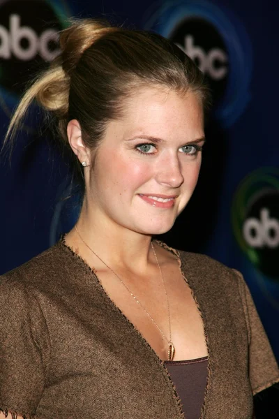 Maggie Lawson — Stock Photo, Image