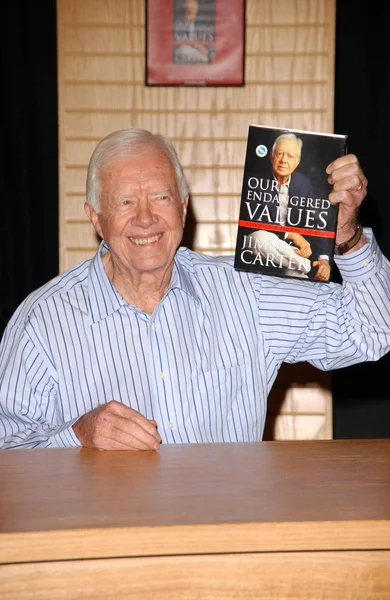 Presidente Jimmy Carter Firma del libro — Foto Stock