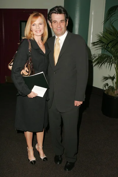 Marg Helgenberger e Alan Rosenberg — Foto Stock