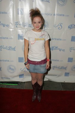 944 dergisi la moda haftası etkinlik ve moda gösterisi tekme