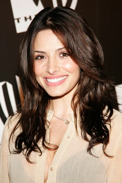 Sarah Shahi — Zdjęcie stockowe