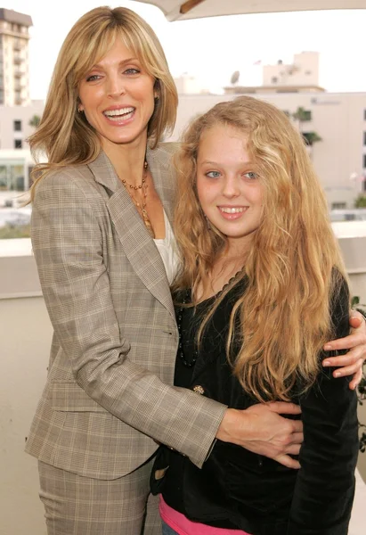 Marla Maples y su hija Tiffany Trump —  Fotos de Stock