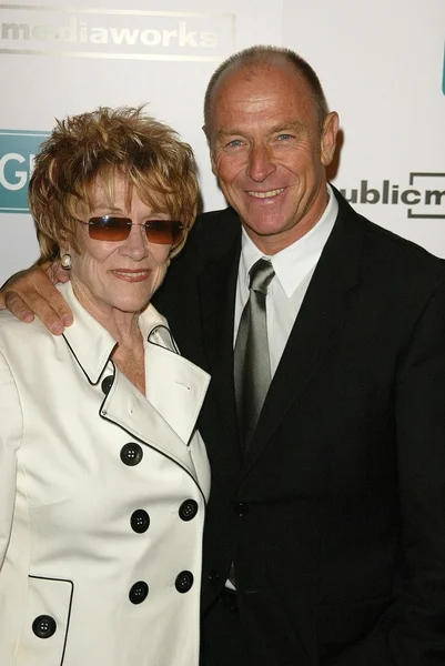 Jeanne Cooper y Corbin Bernsen — Foto de Stock