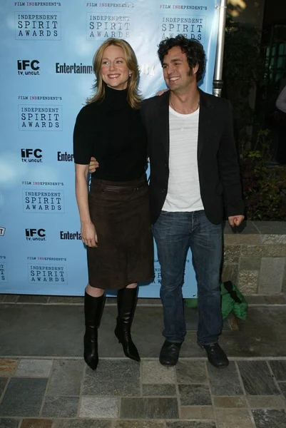 Laura Linney y Mark Ruffalo — Foto de Stock