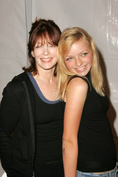 Frances Fisher and Francesca Fisher Eastwood — Stock Photo, Image