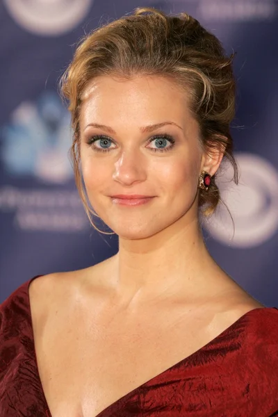 AJ Cook en The 32nd Annuals Choice Awards. Shrine Auditorium, Los Ángeles, CA. 01-10-06 —  Fotos de Stock