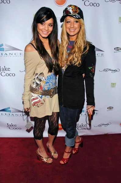 Ashley Tisdale, Vanessa Anne Hudgens — Fotografia de Stock