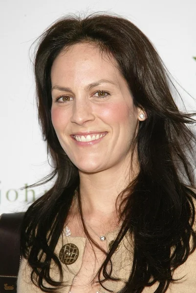 Annabeth Gish