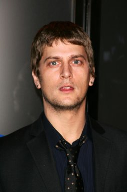 Rob Thomas
