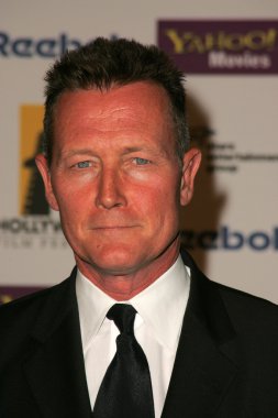 Robert patrickZoe saldano