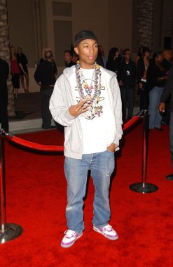 33 yıllık Amerikan Müzik Ödülleri gelenler