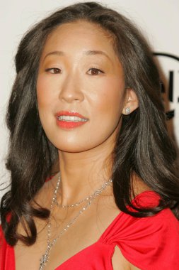 Sandra Oh