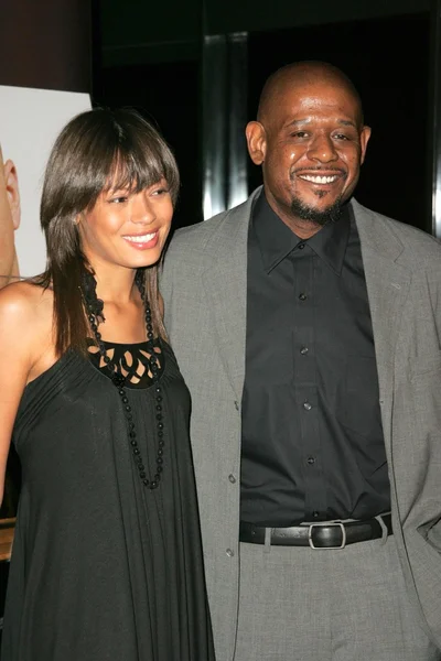 Keisha Whitaker and Forest Whitaker at the premiere screening of The Shield Season 5. Directors Guild of America, Los Angeles, CA 01-09-06 — Stock Photo, Image