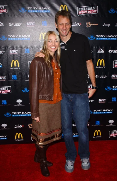 Tony Hawk y Lhotse Merriam — Foto de Stock