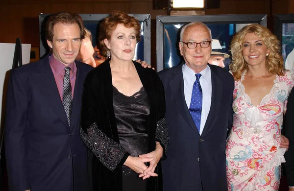 "The White Countess "Premiere — Stok Foto