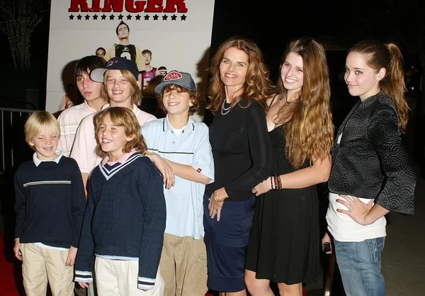 Maria shriver och familj — Stockfoto