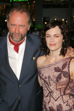 Xander berkeley ve sarah clarke