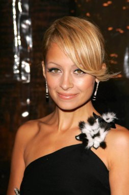Nicole Richie