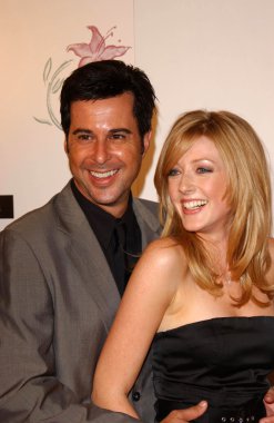 Jonathan silverman ve jennifer finnigan