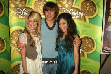Ashley Tisdale, Vanessa Anne, Zac Efron
