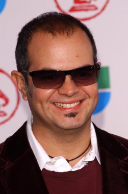 6 yıllık latin grammy Ödülleri'nde Aleks syntek. türbe Auditorium, los angeles, ca. 11-03-05