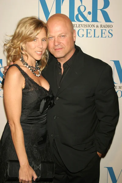 Michelle moran i michael chiklis — Zdjęcie stockowe