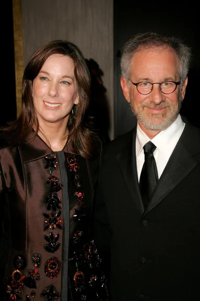 Kathleen Kennedy e Steven Spielberg alla cerimonia di premiazione dell'Art Directors Guild Awards. Beverly Hilton Hotel, Beverly Hills, CA. 02-11-06 — Foto Stock