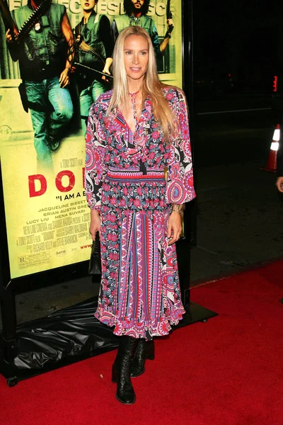 Kelly Lynch na estreia de Domino, Graumans Chinese Theatre, Hollywood, CA 10-11-05 — Fotografia de Stock