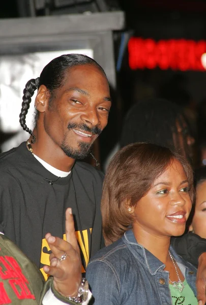 Snoop Dogg and friend — Stock Photo, Image