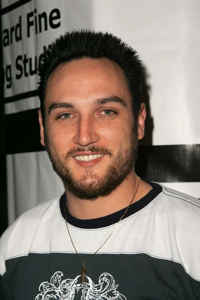 Alex Quinn at the Survivor Guatemala Final Wrap Party, Red Buddha, Hollywood, CA 12-11-05 — Stock Photo, Image