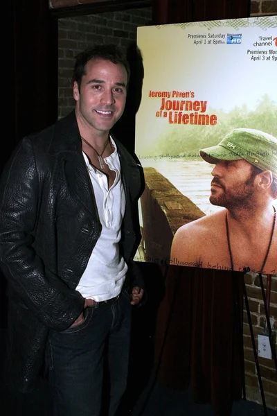 Vista previa del viaje de una vida de Jeremy Piven —  Fotos de Stock