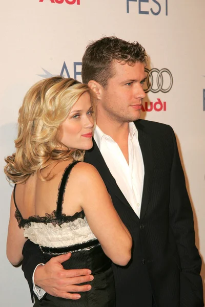 Reese witherspoon och ryan phillippe — Stockfoto