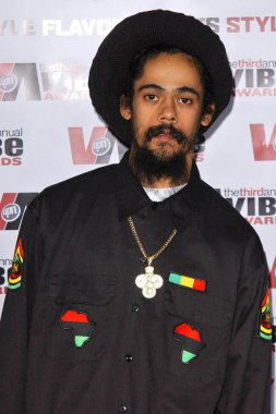 3 yıllık vibe Ödülleri gelenler