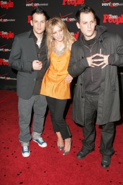 Joel madden teen's yıl partisi, öğe, hollywood, ca 11-22-05 4 yıllık sanatçılar, hilary duff ile