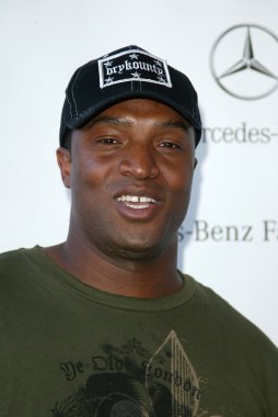 Roger Cross