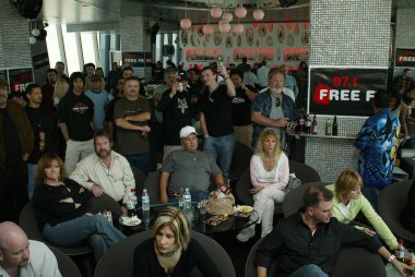 ayaz heidi ve frank radyo programında casino morongo istila