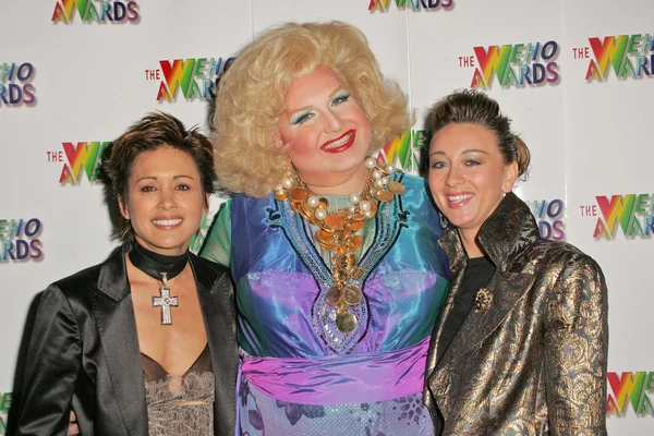 Labrador, mama ve shannon kampa tatlım