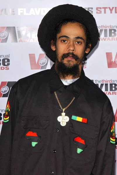 3 yıllık vibe Ödülleri gelenler