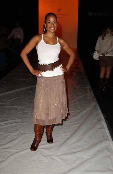 Mercedes-benz fall 2006 l.a. fashion week tag 4 — Stockfoto