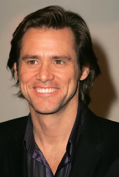 Jim carrey op de première van "plezier met en jane". Mann village, westwood, ca. 12-14-05 — Stockfoto