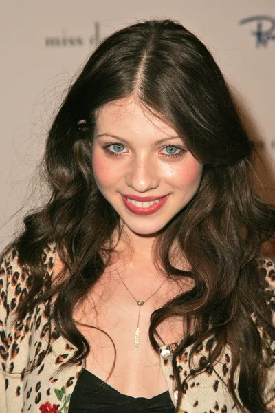 Bayan davenporte gövde gösterisi barındıran şanslı dergisi