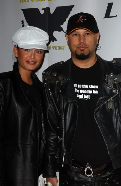 Dergisi lansmanı parti demek